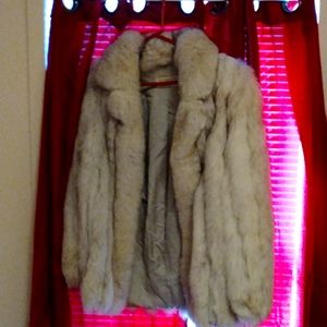 Authentic blue fox fur coat size 12 whitish grey with some black tips on coat
